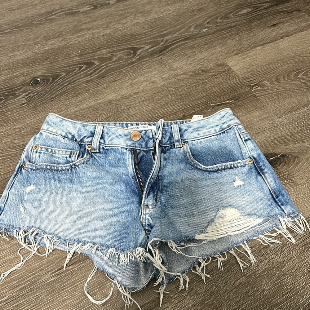 Cutoff shorts from garage